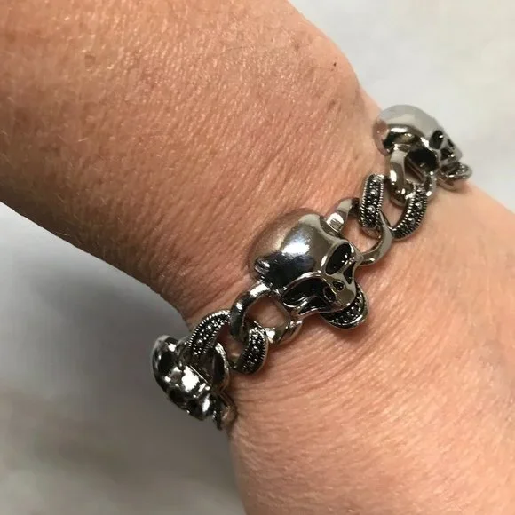 Skull Bracelet Chain Biker Silver Rock Mans Moto Gothic Motorcycle Skulls Unisex - Picture 10 of 10